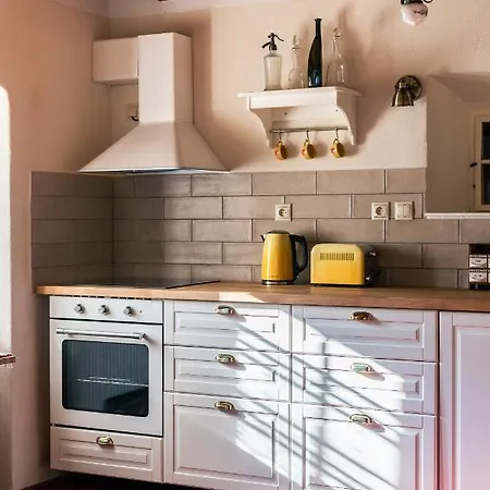 Domcok Na Slnecnom Kopci Tatil Evi *
