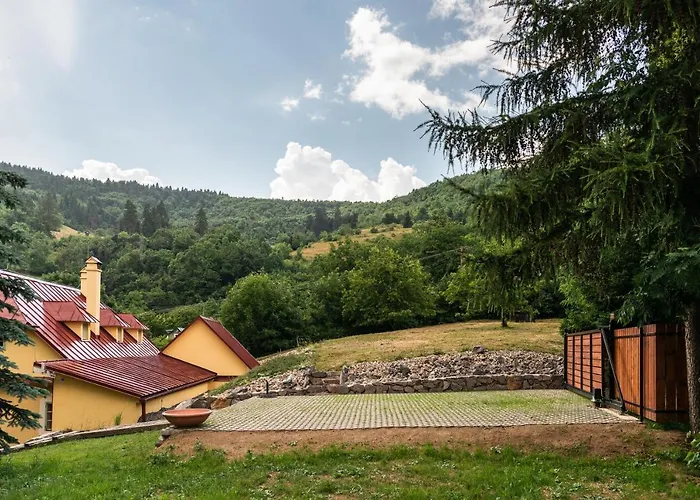 Domcok Na Slnecnom Kopci 度假居 Banská Štiavnica