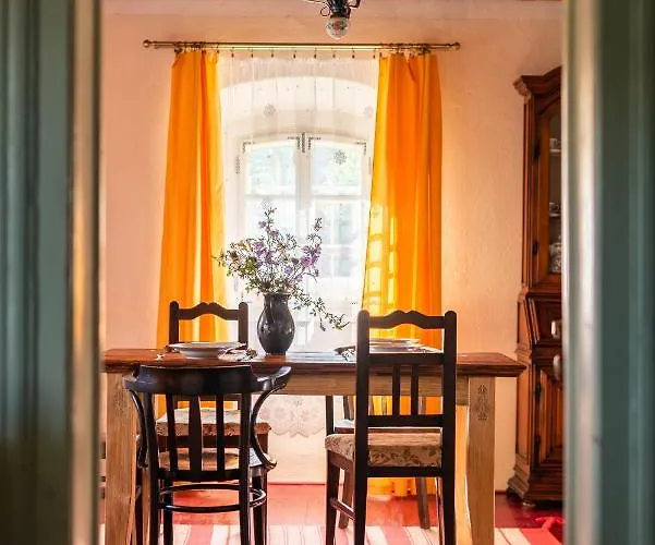 Domcok Na Slnecnom Kopci Ferienhaus